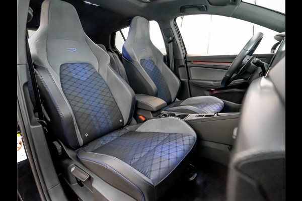 Volkswagen Golf 2.0 TSI R 4Motion | Pano