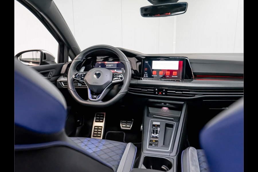 Volkswagen Golf 2.0 TSI R 4Motion | Pano