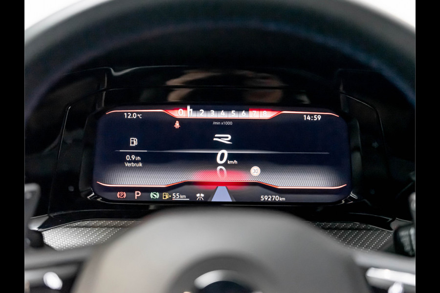 Volkswagen Golf 2.0 TSI R 4Motion | Pano