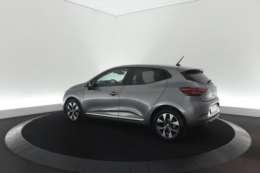 Renault Clio TCe 90 Evolution | Navigatie | Parkeersensoren | Apple Carplay