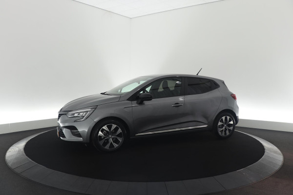 Renault Clio TCe 90 Evolution | Navigatie | Parkeersensoren | Apple Carplay