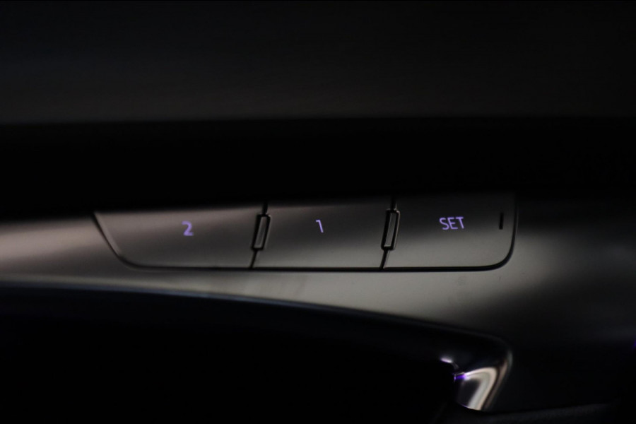 Audi A6 Avant 55 TFSI e quattro Competition /PANO/SFEER/MEMORY/360CAM/VOL Audi A6 Avant 55 TFSI e quattro Competition /PANO/SFEER/MEMORY/360CAM/VOL