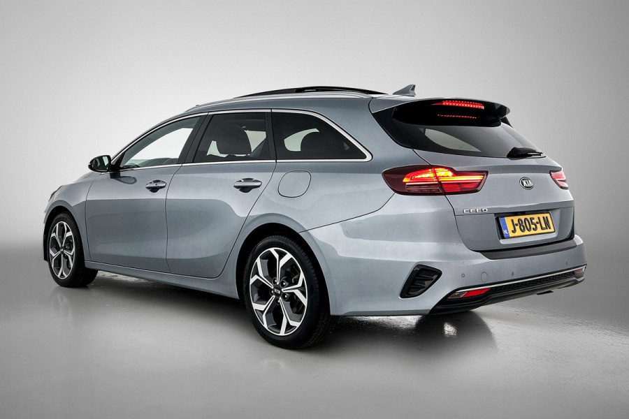 Kia Ceed Sportswagon 1.4 T-GDi ExecutiveLine | PANO | STOEL VERW +KOEL | STUURVERW | MEM SEATS | ADD CRUISE | ACHTERCAM | JBL | Kia Ceed Sportswagon 1.4 T-GDi ExecutiveLine | PANO | STOEL VERW +KOEL | STUURVERW | MEM SEATS | ADD CRUISE | ACHTERCAM | JBL |