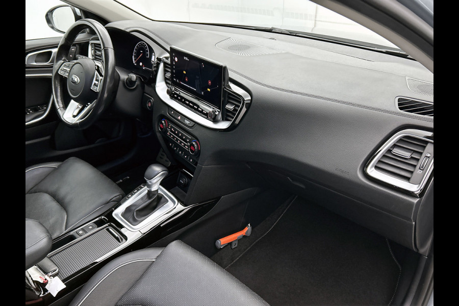 Kia Ceed Sportswagon 1.4 T-GDi ExecutiveLine | PANO | STOEL VERW +KOEL | STUURVERW | MEM SEATS | ADD CRUISE | ACHTERCAM | JBL | Kia Ceed Sportswagon 1.4 T-GDi ExecutiveLine | PANO | STOEL VERW +KOEL | STUURVERW | MEM SEATS | ADD CRUISE | ACHTERCAM | JBL |