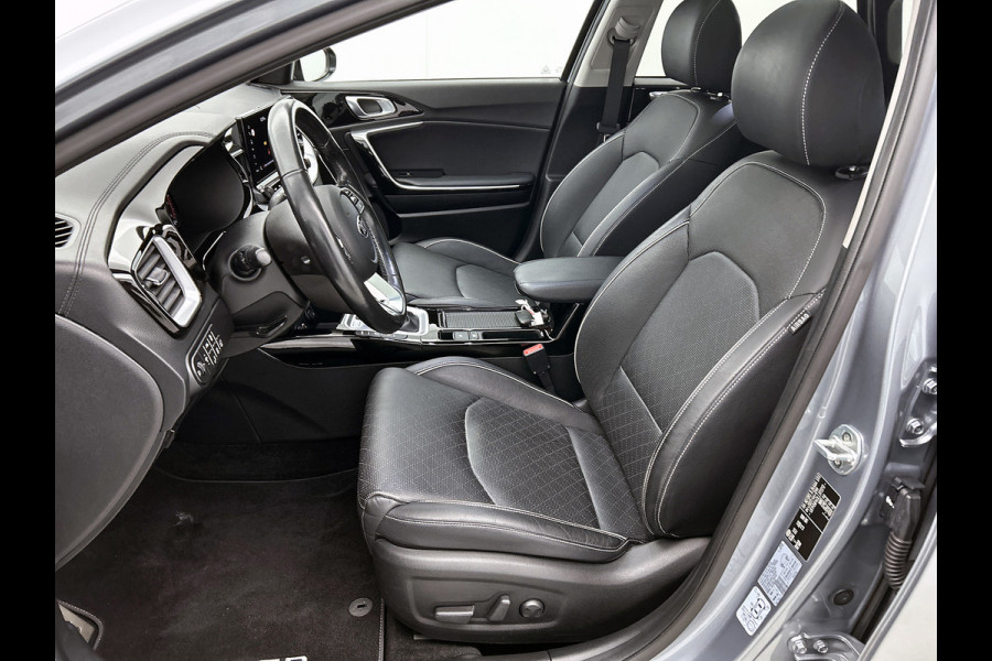 Kia Ceed Sportswagon 1.4 T-GDi ExecutiveLine | PANO | STOEL VERW +KOEL | STUURVERW | MEM SEATS | ADD CRUISE | ACHTERCAM | JBL | Kia Ceed Sportswagon 1.4 T-GDi ExecutiveLine | PANO | STOEL VERW +KOEL | STUURVERW | MEM SEATS | ADD CRUISE | ACHTERCAM | JBL |
