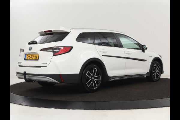 Toyota Corolla 1.8 Hybrid Trek | Stoelverwarming | Adaptive cruise | Trekhaak | Carplay | Camera | Keyless | Full LED | Navigatie | Climate control