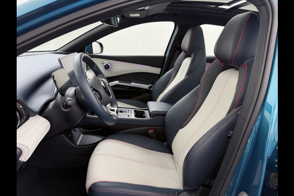 BYD ATTO 3 60kWh 204pk Design SOH 94% Pano-dak Leer+Elektr.Verst. Warmtepomp Adaptieve Cruise 360°Camera Apple Carplay Android Auto Elektr. Verkeersbord detectie WiFi DAB Led Rijstrooksensor Keyless Smartphone Entry Fabrieksgarantie tot 20-12-2030/150.000km Garantie. Op de LFP Accu tot 20-12-2030/200.000km €44.000,- Nieuw! BYD ATTO 3 60kWh 204pk Design SOH 94% Pano-dak Leer+Elektr.Verst. Warmtepomp Adaptieve Cruise 360°Camera Apple Carplay Android Auto Elektr. Verkeersbord detectie WiFi DAB Led Rijstrooksensor Keyless Smartphone Entry Fabrieksgarantie tot 20-12-2030/150.000km Garantie. Op de LFP Accu tot 20-12-2030/200.000km €44.000,- Nieuw!