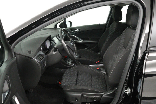 Opel Astra 1.0 Turbo Business (PARKEERSENSOREN, CRUISE CONTROL, NAVIGATIE, BLUETOOTH)
