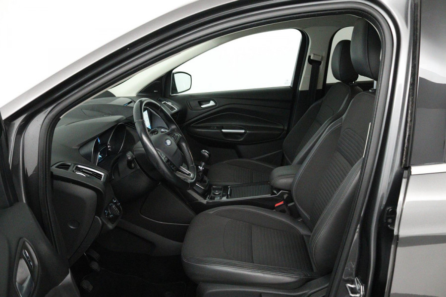 Ford Kuga 1.5 EcoBoost Titanium (PARKEERSENSOREN, ACHTERUITRIJCAMERA, LANE-ASSIST, CRUISE CONTROL, NAVIGATIE, SONY AUDIO)