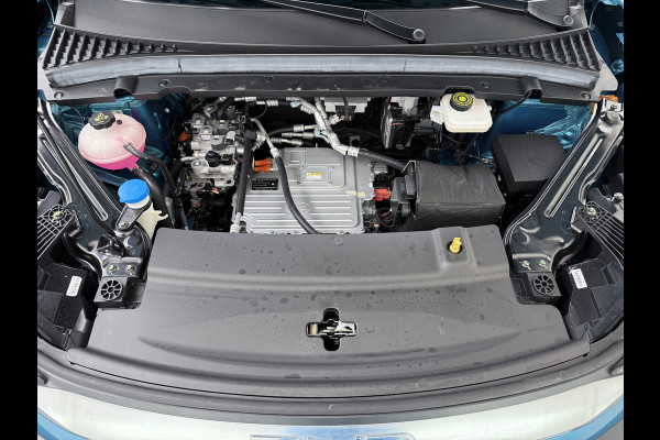 BYD ATTO 3 62kWh Design SOH 96% Panoramadak Leder+Elektr.Verst. Warmtepomp Adaptieve Cruise 360°Camera Apple Carplay Android Auto Elektr.Ac Verkeersbord detectie WiFi DAB Led Rijstrooksensor Keyless Smartphone Entry Fabrieksgarantie tot 12-12-2030 /150.000km Garantie op de LFP Accu tot 12-12-2030/200.000km €44.000,- Nieuw!