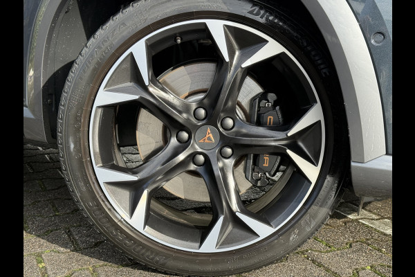 CUPRA Formentor 1.4 e-Hybrid VZ Performance | ACC | Camera | LED | Keyless | Memory | 19 inch CUPRA Formentor 1.4 e-Hybrid VZ Performance | ACC | Camera | LED | Keyless | Memory | 19 inch