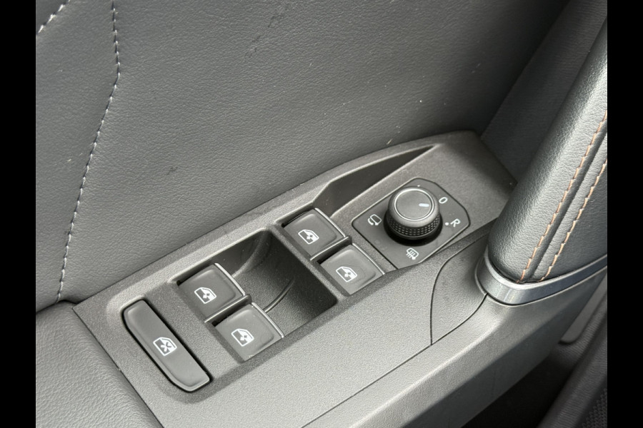 CUPRA Formentor 1.4 e-Hybrid VZ Performance | ACC | Camera | LED | Keyless | Memory | 19 inch CUPRA Formentor 1.4 e-Hybrid VZ Performance | ACC | Camera | LED | Keyless | Memory | 19 inch