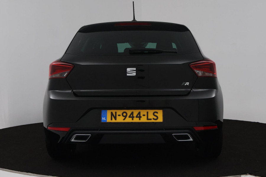 Seat Ibiza 1.0 EcoTSI FR Business Intense (DIGITALE COCKPIT, STOELVERWARMING, CRUISE ADAPTIEF, CARPLAY NAVIGATIE) Seat Ibiza 1.0 EcoTSI FR Business Intense (DIGITALE COCKPIT, STOELVERWARMING, CRUISE ADAPTIEF, CARPLAY NAVIGATIE)