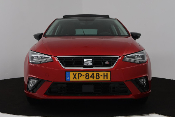 Seat Ibiza 1.0 TSI FR Business Intense (PANORAMADAK, CRUISE ADAPTIEF, ACHTERUITRIJCAMERA, CARPLAY NAVIGATIE, PARKEERSENSOREN) Seat Ibiza 1.0 TSI FR Business Intense (PANORAMADAK, CRUISE ADAPTIEF, ACHTERUITRIJCAMERA, CARPLAY NAVIGATIE, PARKEERSENSOREN)