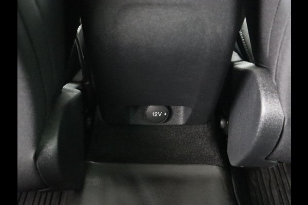 Ford Focus 1.0 EcoBoost Titanium | Trekhaak | Stoel & stuurverwarming | Carplay | Navigatie | Climate control | Keyless | Cruise control | Parkeerhulp | Bluetooth