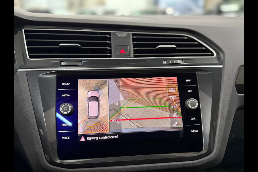 Volkswagen Tiguan 1.5 TSI ACT Highline | Pano | 360° Camera | Adaptive Cruise | HUD | Alcantara | 18' inch Volkswagen Tiguan 1.5 TSI ACT Highline | Pano | 360° Camera | Adaptive Cruise | HUD | Alcantara | 18' inch