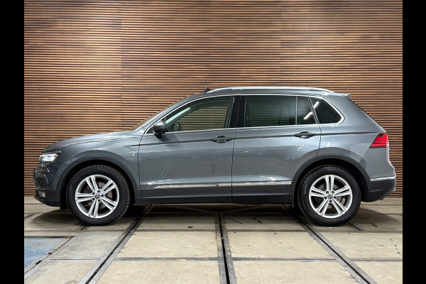 Volkswagen Tiguan 1.5 TSI ACT Highline | Pano | 360° Camera | Adaptive Cruise | HUD | Alcantara | 18' inch Volkswagen Tiguan 1.5 TSI ACT Highline | Pano | 360° Camera | Adaptive Cruise | HUD | Alcantara | 18' inch