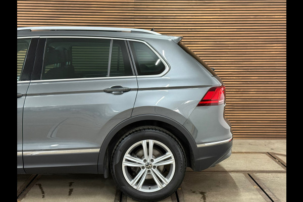 Volkswagen Tiguan 1.5 TSI ACT Highline | Pano | 360° Camera | Adaptive Cruise | HUD | Alcantara | 18' inch Volkswagen Tiguan 1.5 TSI ACT Highline | Pano | 360° Camera | Adaptive Cruise | HUD | Alcantara | 18' inch