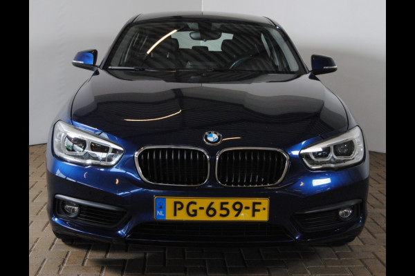 BMW 1-serie 118i Corp. L. Exec. BMW 1-serie 118i Corp. L. Exec.