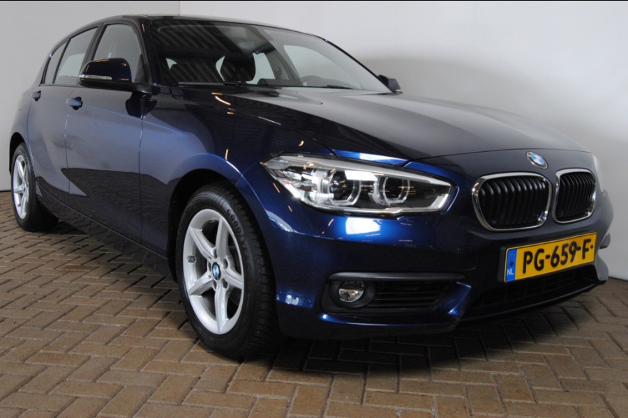 BMW 1-serie 118i Corp. L. Exec. BMW 1-serie 118i Corp. L. Exec.