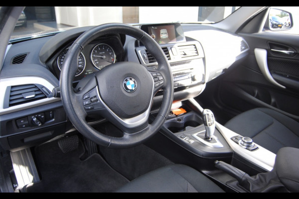 BMW 1-serie 118i Corp. L. Exec. BMW 1-serie 118i Corp. L. Exec.