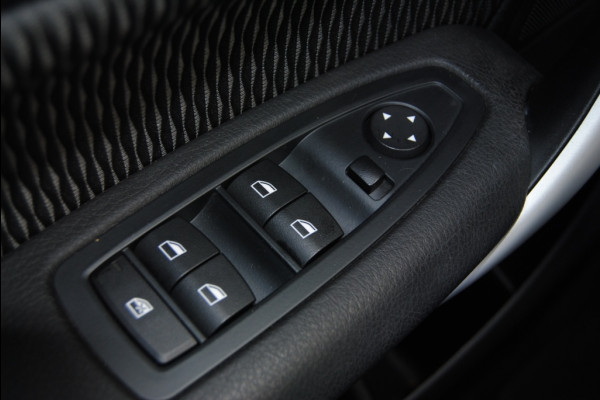 BMW 1-serie 118i Corp. L. Exec. BMW 1-serie 118i Corp. L. Exec.