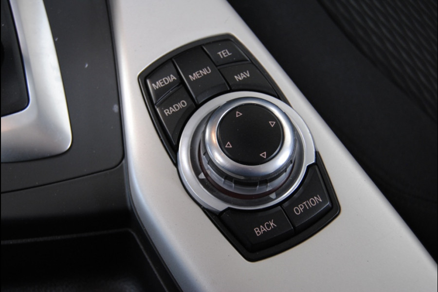 BMW 1-serie 118i Corp. L. Exec. BMW 1-serie 118i Corp. L. Exec.