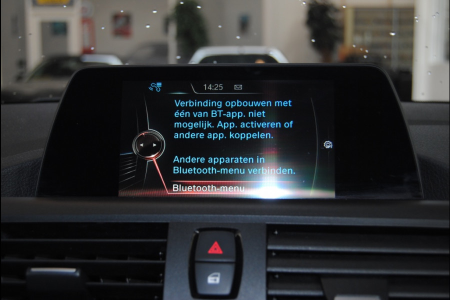 BMW 1-serie 118i Corp. L. Exec. BMW 1-serie 118i Corp. L. Exec.