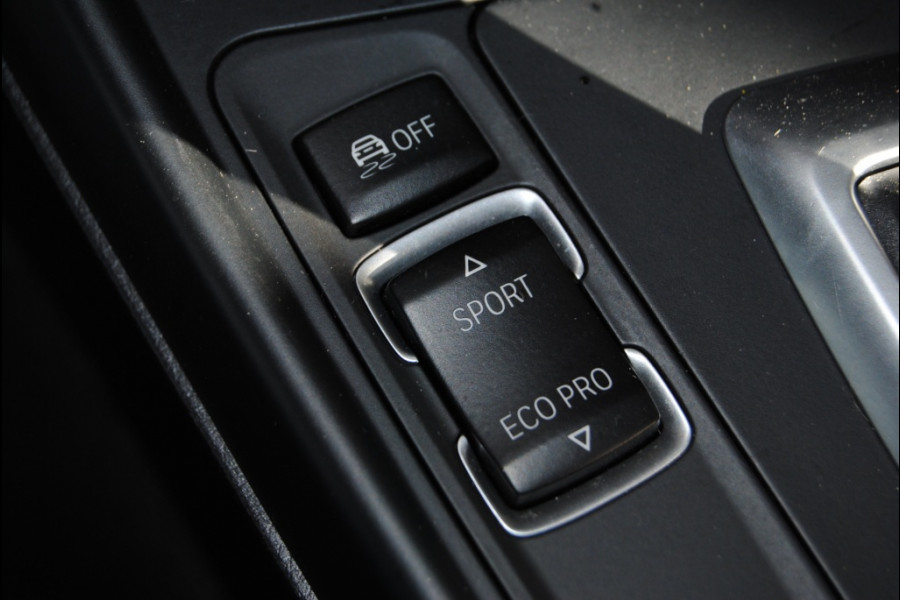 BMW 1-serie 118i Corp. L. Exec. BMW 1-serie 118i Corp. L. Exec.