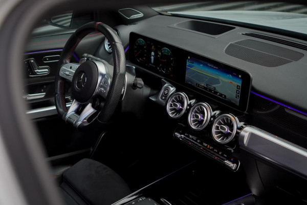 Mercedes-Benz GLB-Klasse AMG 35 4M Premium+ / Grijs Kenteken / Excl BTW / Burmester / Pano / 21''