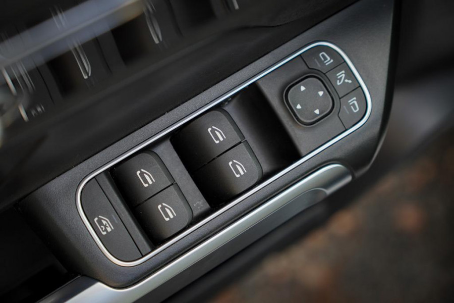 Mercedes-Benz GLB-Klasse AMG 35 4M Premium+ / Grijs Kenteken / Excl BTW / Burmester / Pano / 21''