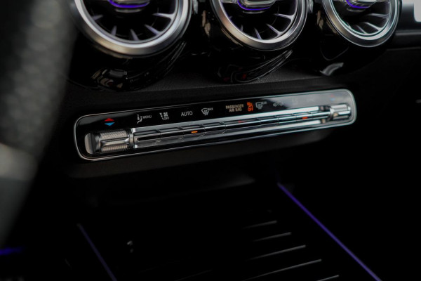 Mercedes-Benz GLB-Klasse AMG 35 4M Premium+ / Grijs Kenteken / Excl BTW / Burmester / Pano / 21''