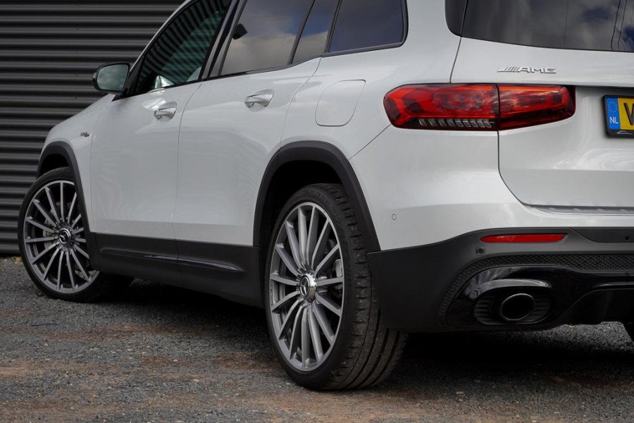 Mercedes-Benz GLB-Klasse AMG 35 4M Premium+ / Grijs Kenteken / Excl BTW / Burmester / Pano / 21''