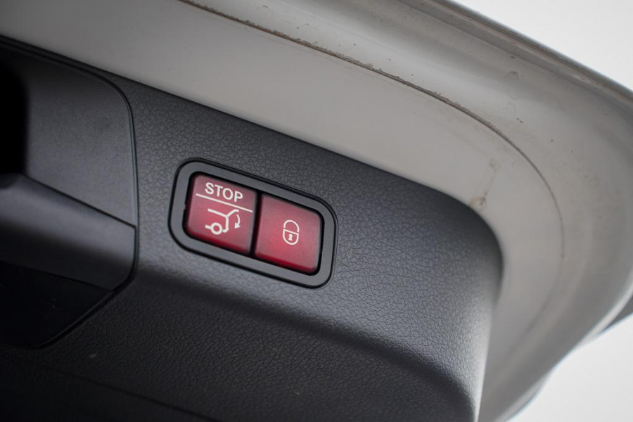 Mercedes-Benz GLB-Klasse AMG 35 4M Premium+ / Grijs Kenteken / Excl BTW / Burmester / Pano / 21''