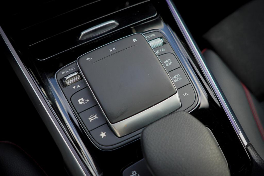 Mercedes-Benz GLB-Klasse AMG 35 4M Premium+ / Grijs Kenteken / Excl BTW / Burmester / Pano / 21''