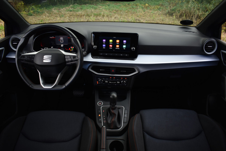 Seat Ibiza TSI 116PK DSG FR-SPORT CAMERA/ACC/CARPLAY