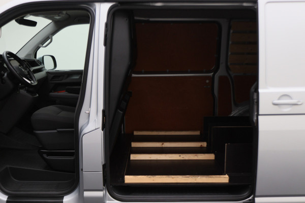 Volkswagen Transporter 2.0 TDI L1H1 28 Volkswagen Transporter 2.0 TDI L1H1 28