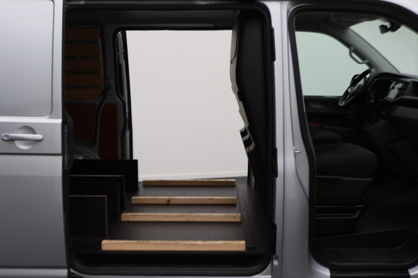 Volkswagen Transporter 2.0 TDI L1H1 28 Volkswagen Transporter 2.0 TDI L1H1 28
