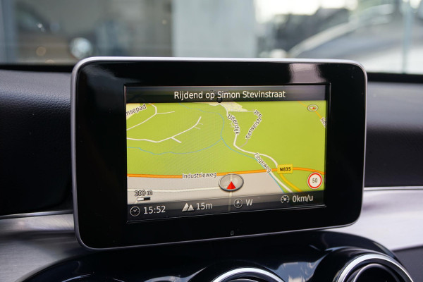 Mercedes-Benz C-Klasse Estate 180 AMG Sport Edition *INCL BTW* + PANODAK / BI-XENON / 19'' LMV / STOELVERWARMING Mercedes-Benz C-Klasse Estate 180 AMG Sport Edition *INCL BTW* + PANODAK / BI-XENON / 19'' LMV / STOELVERWARMING