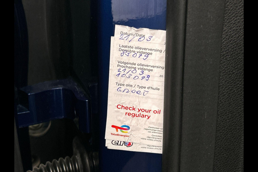 Mercedes-Benz GLC 350e 4MATIC Business PHEV Pano/dak Trekhaak Rondomzicht/Camera