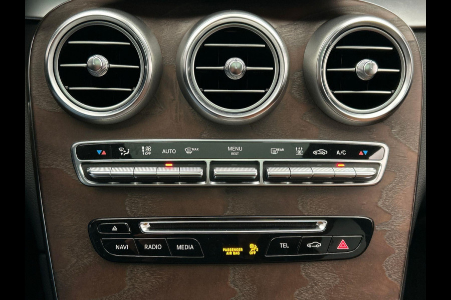 Mercedes-Benz GLC 350e 4MATIC Business PHEV Pano/dak Trekhaak Rondomzicht/Camera