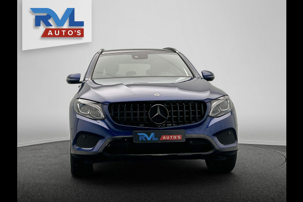 Mercedes-Benz GLC 350e 4MATIC Business PHEV Pano/dak Trekhaak Rondomzicht/Camera
