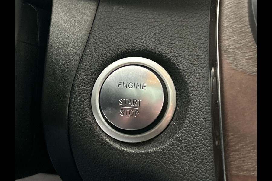 Mercedes-Benz GLC 350e 4MATIC Business PHEV Pano/dak Trekhaak Rondomzicht/Camera