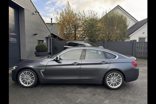 BMW 4 Serie Gran Coupé 420d Corporate Lease High Executive | Panoramadak | Camera | DAB | Lichtmetalen Velgen | Stoelverwarming |