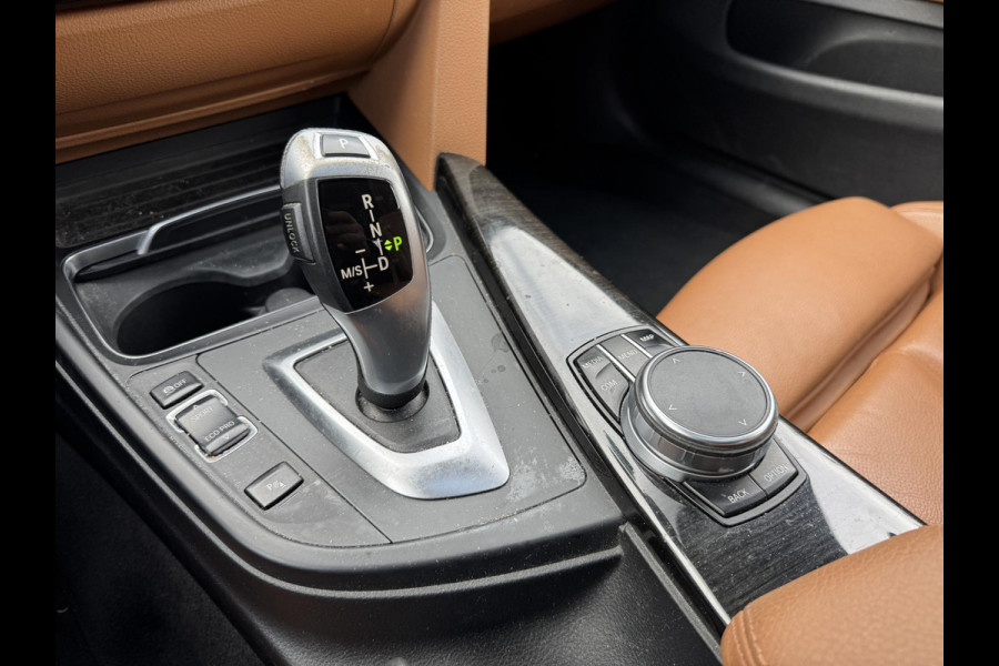 BMW 4 Serie Gran Coupé 420d Corporate Lease High Executive | Panoramadak | Camera | DAB | Lichtmetalen Velgen | Stoelverwarming |