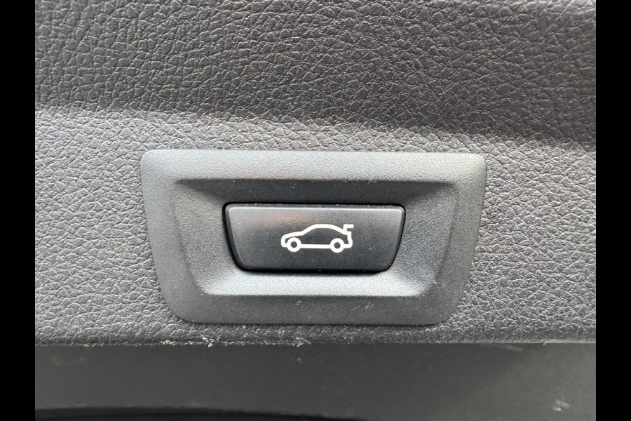 BMW 4 Serie Gran Coupé 420d Corporate Lease High Executive | Panoramadak | Camera | DAB | Lichtmetalen Velgen | Stoelverwarming |