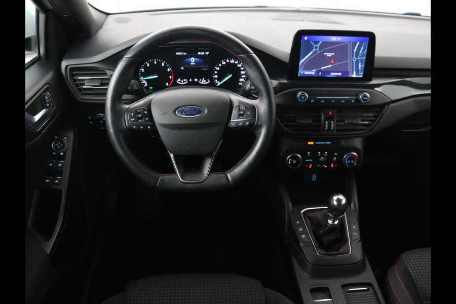 Ford Focus 1.5 EcoBoost ST Line | Panoramadak | Adaptive cruise | Stoel & stuurverwarming | Camera | B&O Sound | Carplay | Navigatie | Full LED | Park Assist | Airco