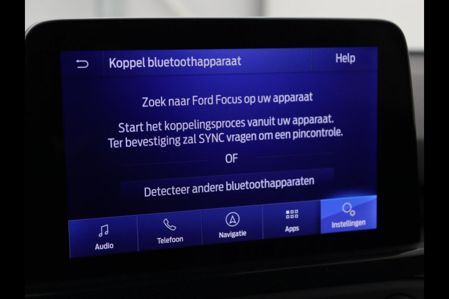 Ford Focus 1.5 EcoBoost ST Line | Panoramadak | Adaptive cruise | Stoel & stuurverwarming | Camera | B&O Sound | Carplay | Navigatie | Full LED | Park Assist | Airco