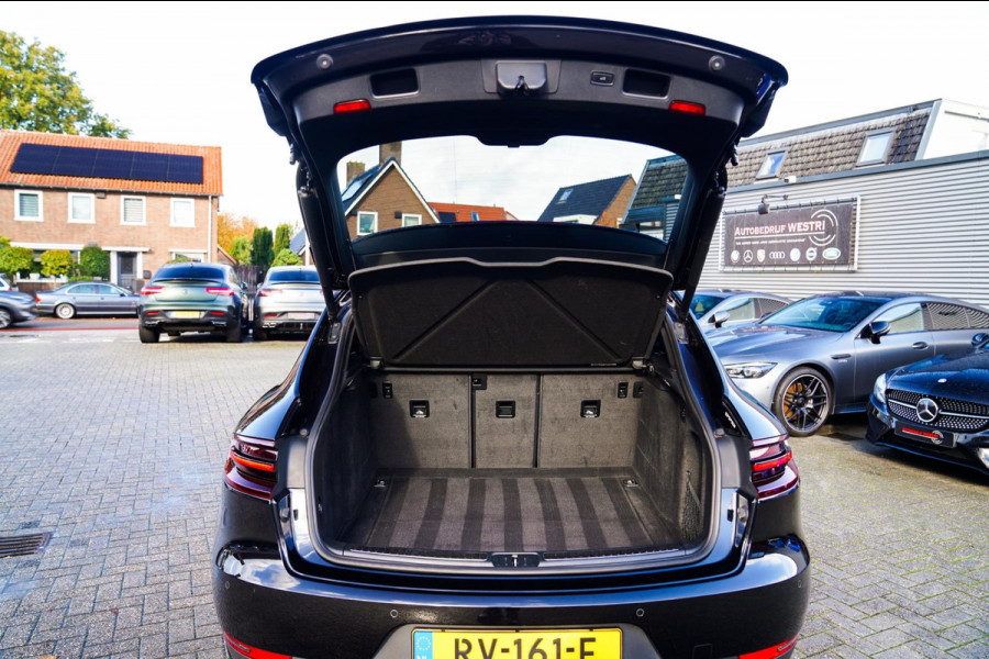 Porsche Macan 2.0 | Suede stuurwiel | Pano | Stuurwiel verwarming | Bose | Luchtvering | Dealer onderhouden |