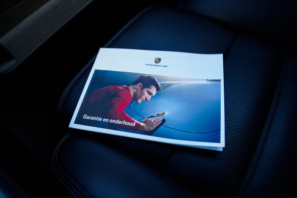 Porsche Macan 2.0 | Suede stuurwiel | Pano | Stuurwiel verwarming | Bose | Luchtvering | Dealer onderhouden |